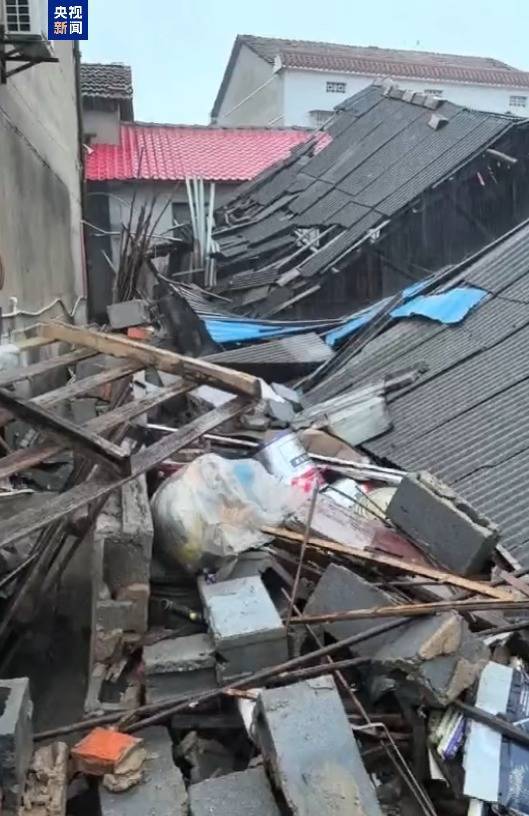 中金优配 大风暴雨导致湖南岳阳县6户房屋倒塌 100多户受损